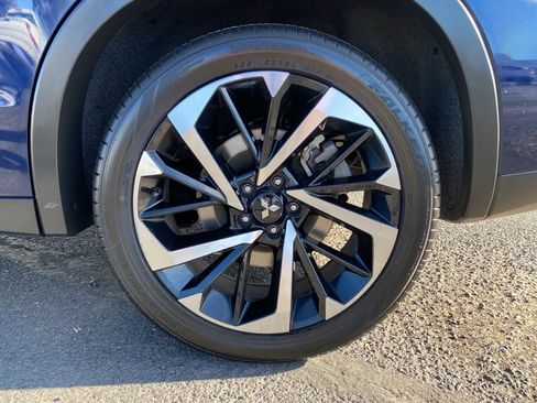 Used 2024 Mitsubishi Outlander SE image 23