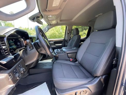 Used 2022 Chevrolet Silverado 1500 LT w/ Protection Package AWD/4WD image 26