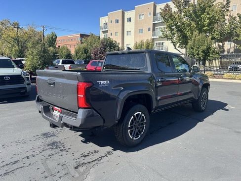 New 2025 Toyota Tacoma TRD Sport image 6