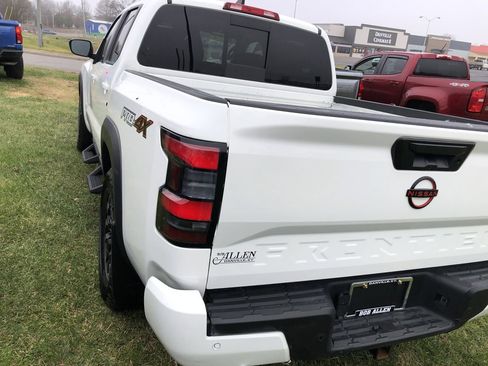 Used 2024 Nissan Frontier PRO-4X w/ Technology Package image 4