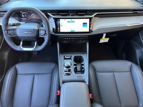 New 2026 Jeep Cherokee Limited AWD/4WD image 13
