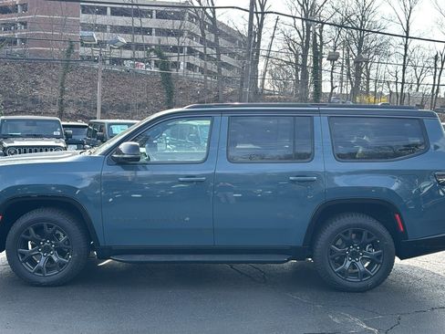 New 2026 Jeep Grand Wagoneer 4WD image 10