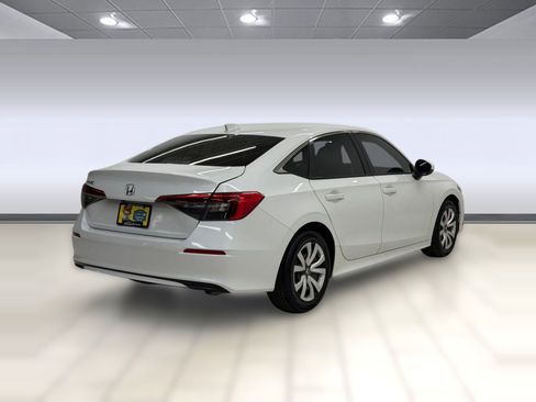 Used 2022 Honda Civic LX image 6