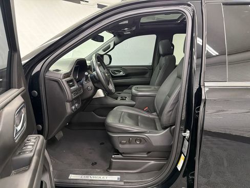 Used 2023 Chevrolet Tahoe LT w/ LT Signature Plus Package image 9