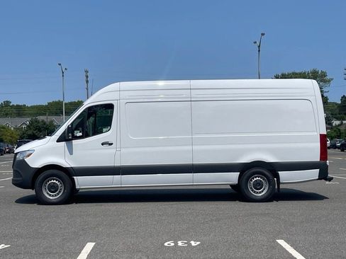 New 2026 Mercedes-Benz Sprinter 2500 image 2