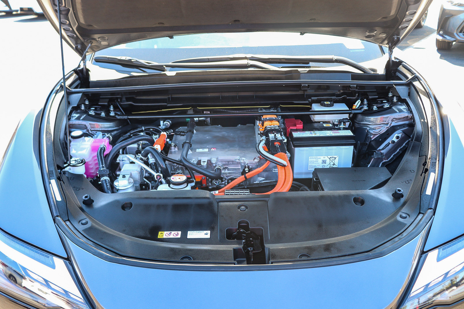 Certified 2026 Lexus RZ 350e 2WD w/ Accessory Package (Z2) image 32