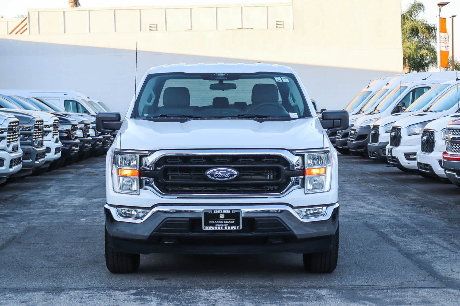 Used 2022 Ford F150 XLT w/ Trailer Tow Package AWD/4WD image 2