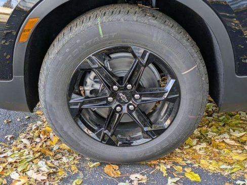 New 2026 Chevrolet Blazer LT w/ Sound & Technology Package image 32