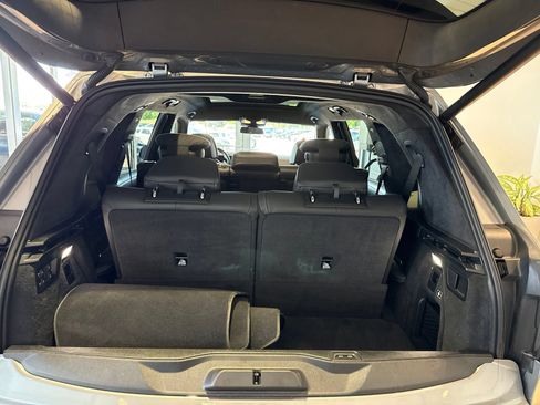 Certified 2024 BMW X7 xDrive40i w/ Executive Package AWD/4WD image 12