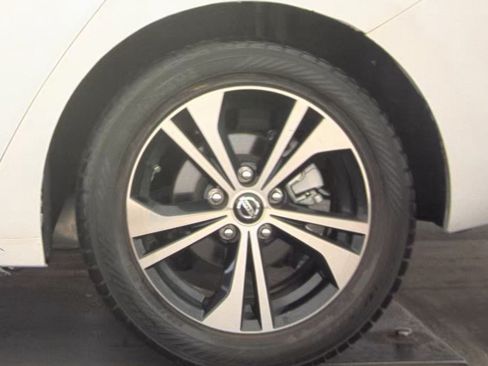 Used 2023 Nissan Sentra SV FWD image 7
