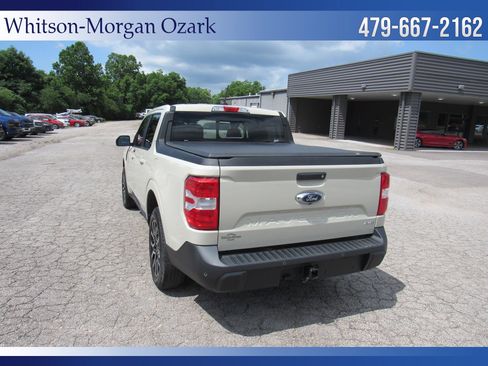 Used 2024 Ford Maverick Lariat AWD/4WD image 11