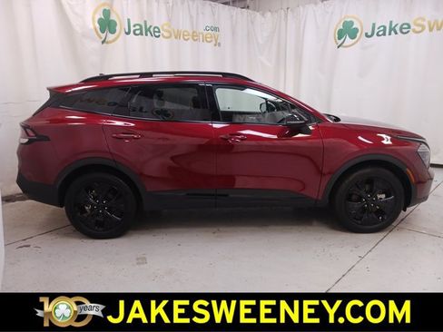 Used 2025 Kia Sportage X-Line w/ Premium Package image 11