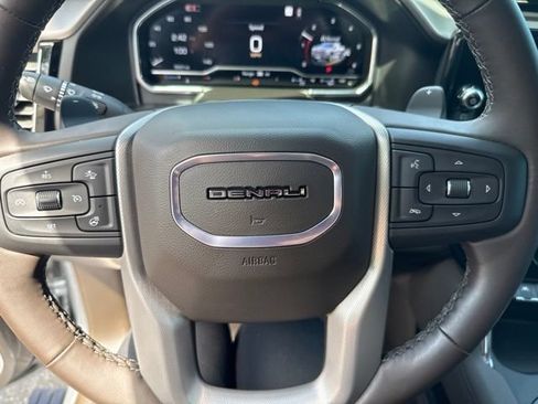 Used 2025 GMC Sierra 1500 Denali AWD/4WD image 22