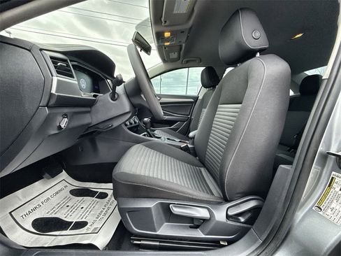 Used 2022 Volkswagen Jetta S image 13