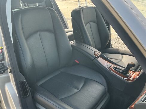 Used 2003 Mercedes-Benz E 500 Sedan image 34