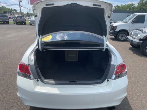 Used 2010 Honda Accord EX-L image 7