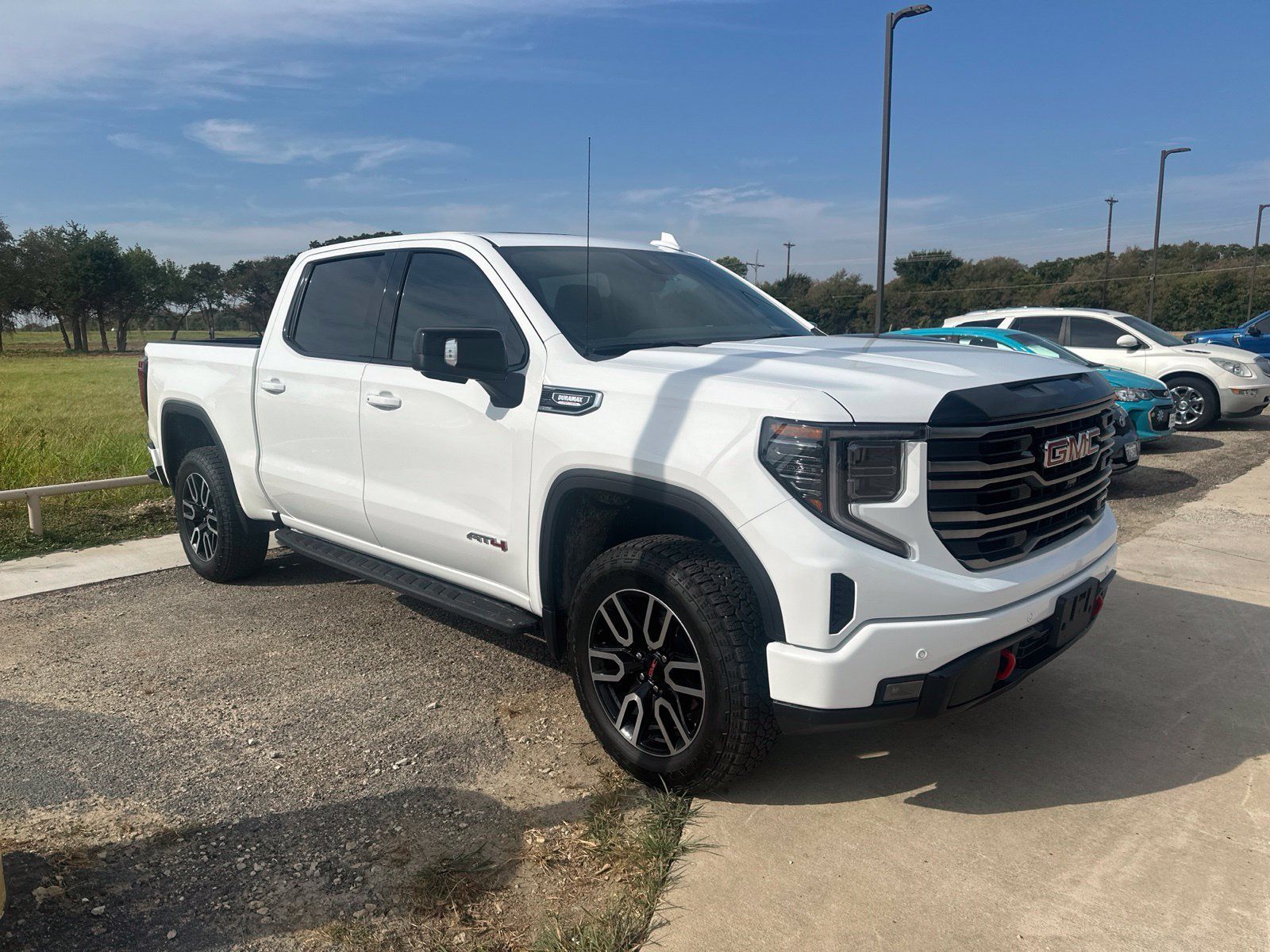 Used 2026 GMC Sierra 1500 AT4 w/ AT4 Premium Package AWD/4WD image 7