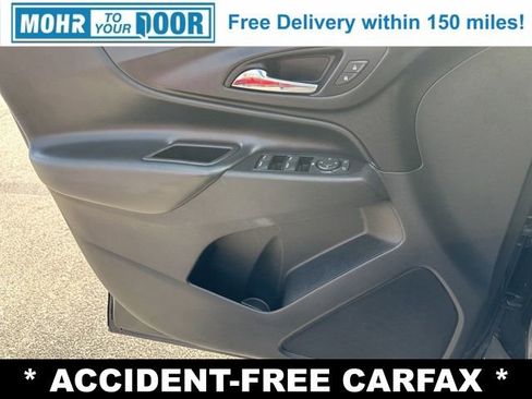 Used 2022 Chevrolet Equinox LT image 24