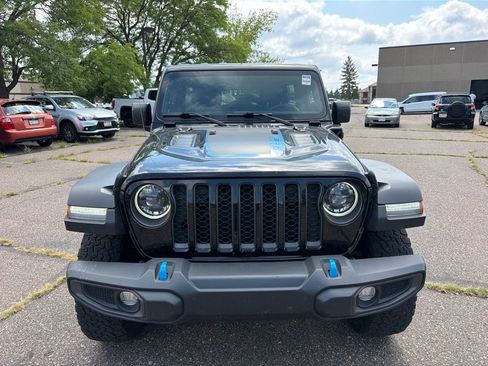 Used 2023 Jeep Wrangler Unlimited Rubicon 4xe w/ Cold Weather Group AWD/4WD image 2