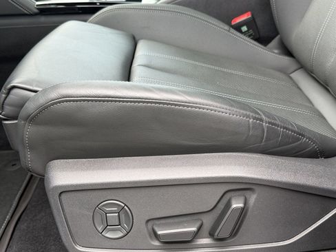 Certified 2025 Audi Q5 Premium w/ Premium Plus AWD/4WD image 14