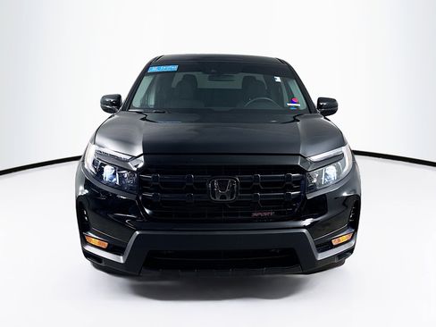 Certified 2025 Honda Ridgeline Sport image 3