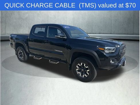 Used 2023 Toyota Tacoma TRD Off-Road AWD/4WD image 9