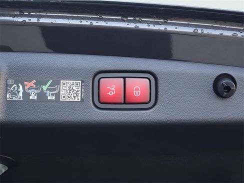 Certified 2025 Mercedes-Benz E 350 E 350 image 18