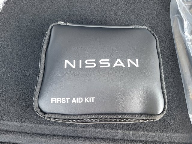 New 2026 Nissan Armada SL w/ Captain's Chari Seat Package AWD/4WD image 40