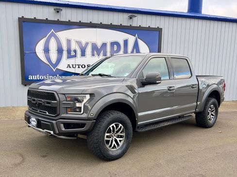 Used 2018 Ford F150 Raptor w/ Equipment Group 802A Luxury image 1