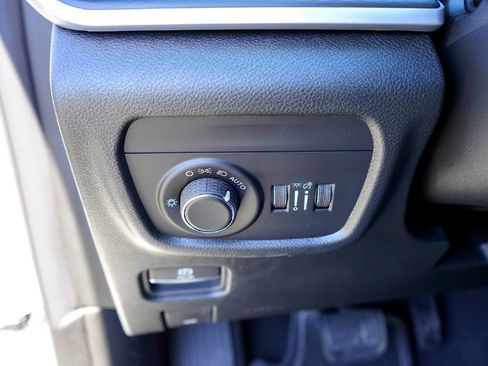 New 2026 Jeep Grand Cherokee Laredo X RWD image 21