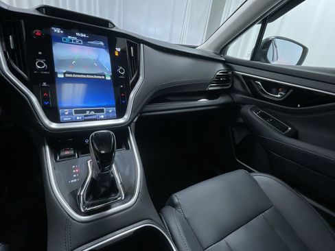 Used 2024 Subaru Outback Limited image 19