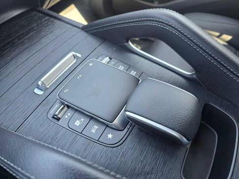 Used 2023 Mercedes-Benz GLE 350 4MATIC image 33
