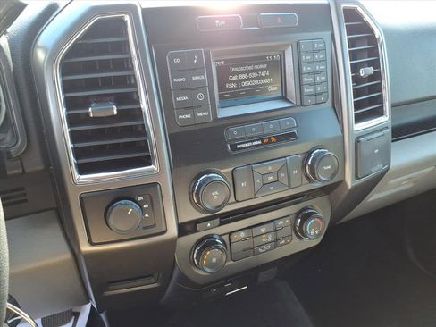 Used 2015 Ford F150 XLT image 16