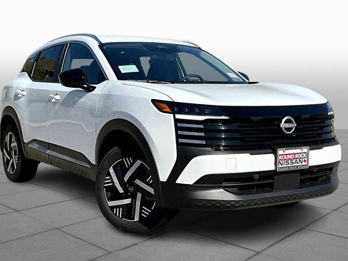 New 2026 Nissan Kicks SV image 2