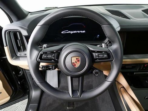 New 2026 Porsche Cayenne AWD/4WD image 9