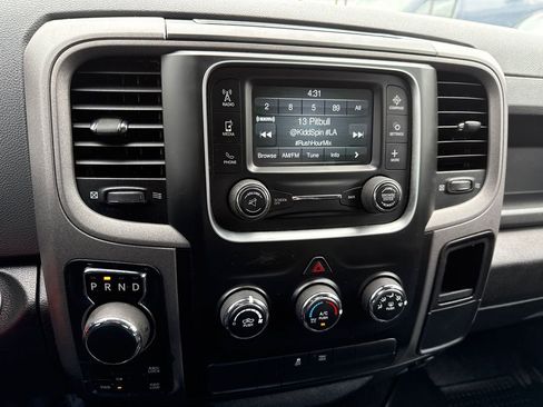 Used 2017 RAM 1500 Express w/ Express Value Package AWD/4WD image 19