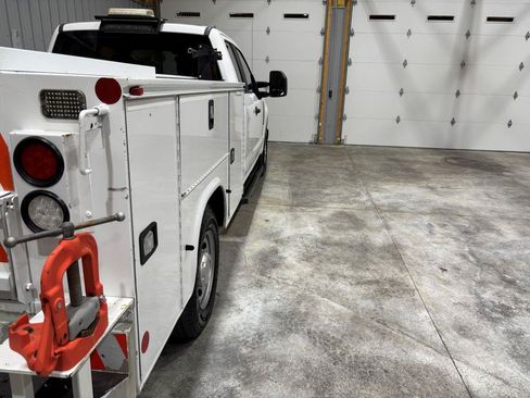 Used 2019 Ford F350 XL RWD image 10