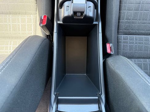 Certified 2024 Honda HR-V LX image 30