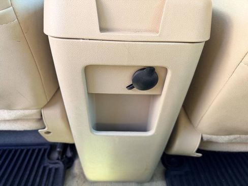 Used 2011 Ford Escape XLT w/ 203A Rapid Spec Order Code AWD/4WD image 7
