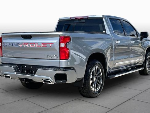 Used 2024 Chevrolet Silverado 1500 High Country w/ Technology Package AWD/4WD image 13