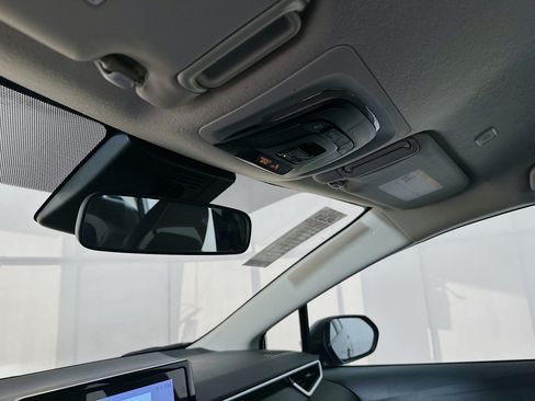 Used 2023 Toyota Corolla LE FWD image 18