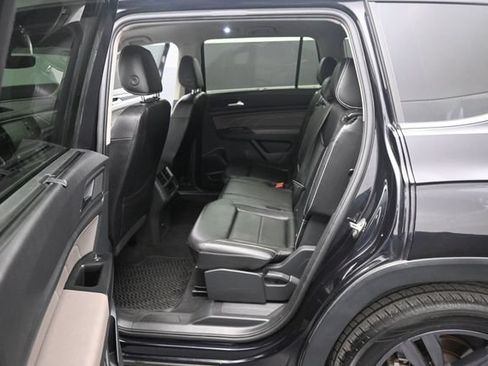 Used 2021 Volkswagen Atlas SE FWD image 26