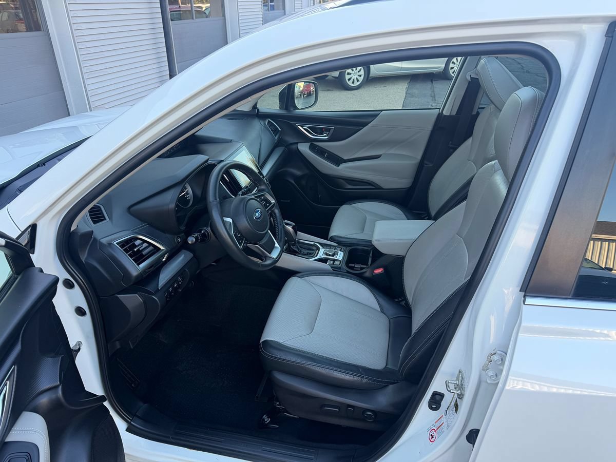 Used 2020 Subaru Forester Limited AWD/4WD image 4