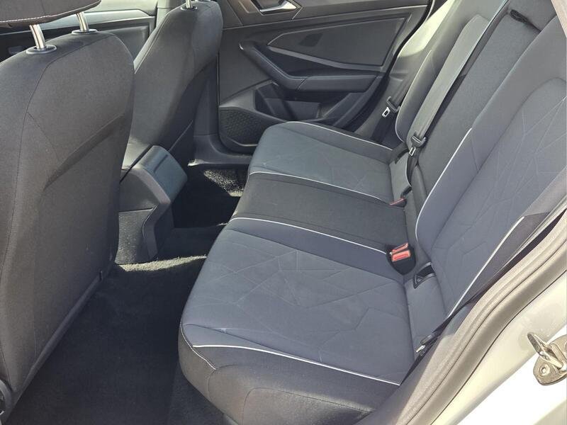 Used 2025 Volkswagen Jetta Sport FWD image 12