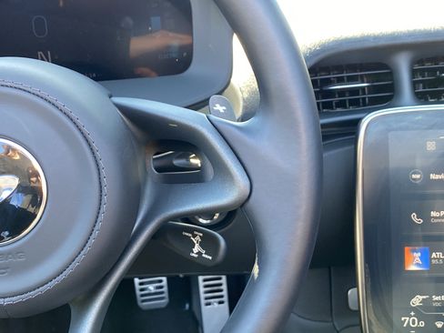 Used 2025 McLaren Artura Spider image 58