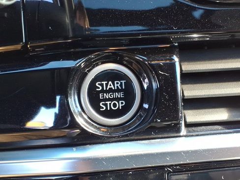 Certified 2023 Nissan Pathfinder Platinum w/ Lighting Package (N93) image 22