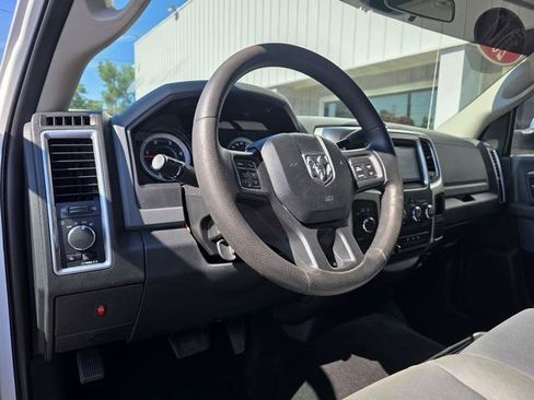 Used 2017 RAM 2500 SLT AWD/4WD image 10
