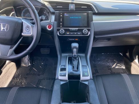 Used 2018 Honda Civic EX image 11