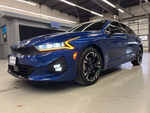 Used 2021 Kia K5 GT-Line w/ GT-Line FWD Premium Package image 3