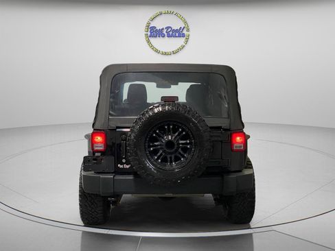 Used 2013 Jeep Wrangler Unlimited Sport AWD/4WD image 4